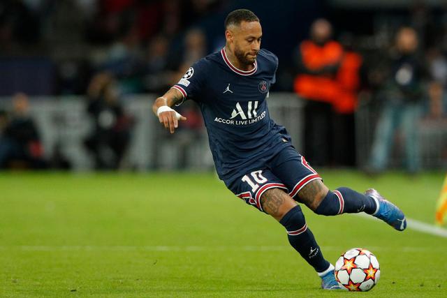 郭艾伦自曝感染新冠 腿部训练中出现严重拉伤